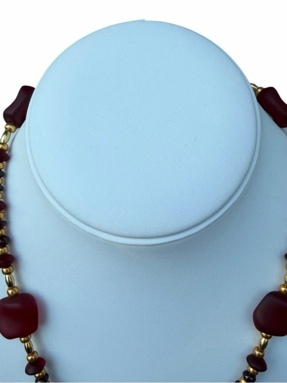 Cranberry Frosted Glass Beaded Necklace 18” Gold Tone Artisan Chic      artisan